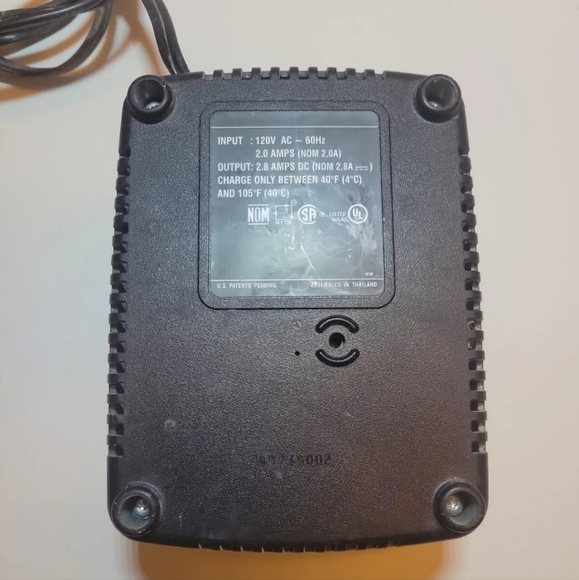 DW9107 7.2-14.4v Dewalt One Hour Battery Charge - Picture 6 of 6